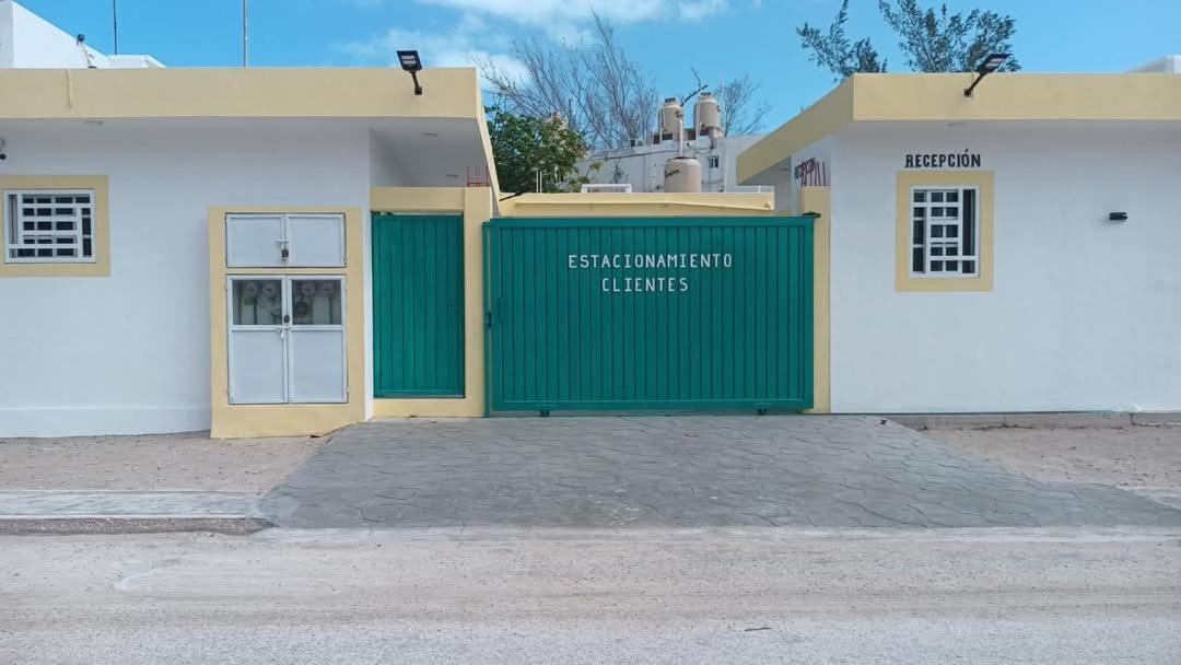 Posada Los Flamencos Las Coloradas Yucatan Yuluc Exterior photo
